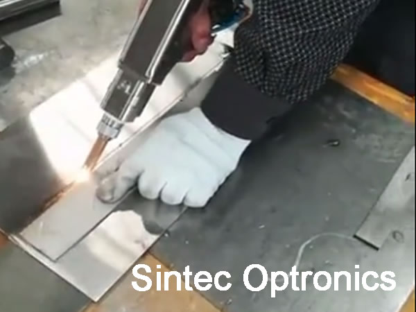 1000W�ֳּ��⺸�ӻ�