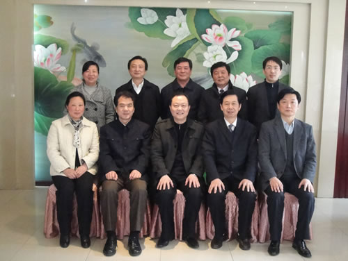 �人�й���ҵ���ϻ�����ϯһ��ݰ����˾ָ������